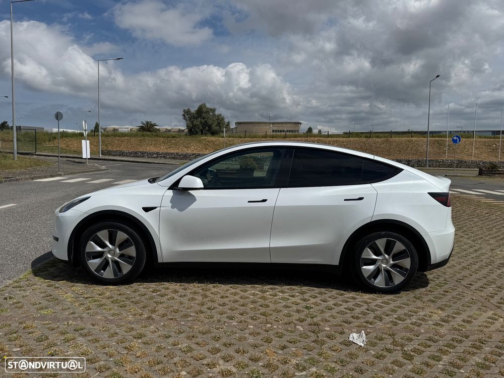 Tesla Model Y Tração Traseira - 2
