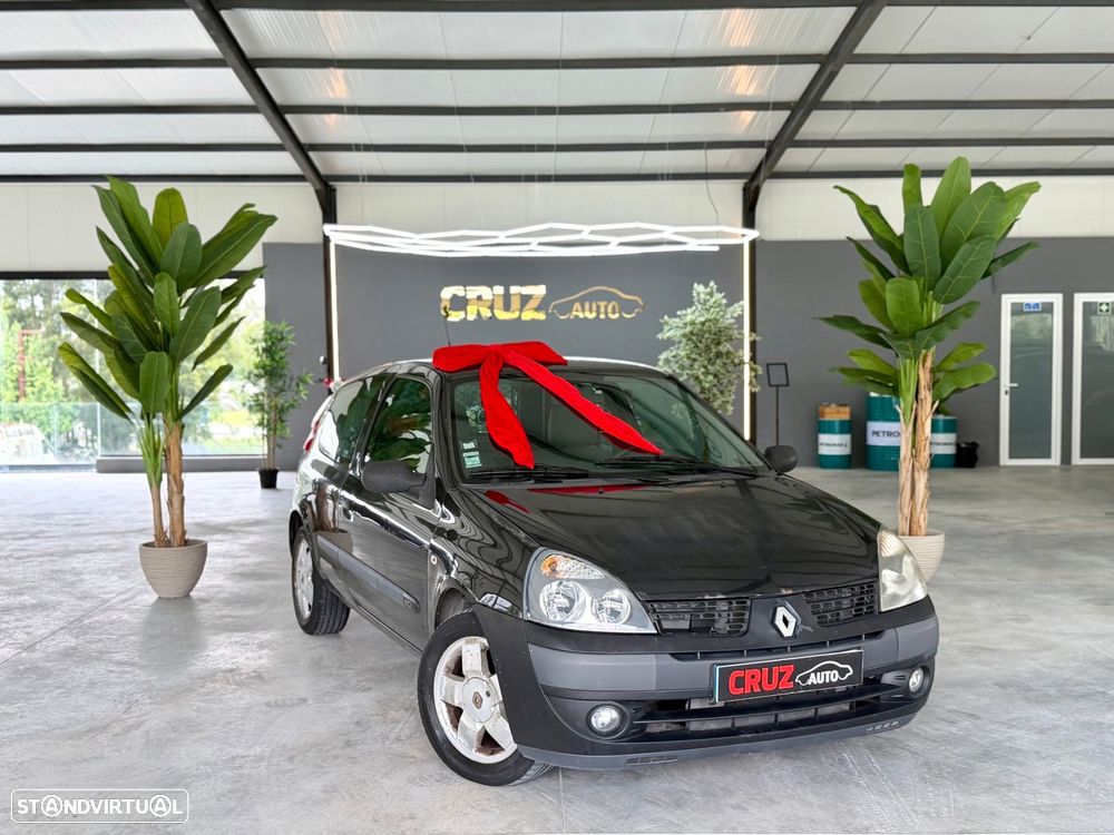 Renault Clio 1.5 dCi S - 1