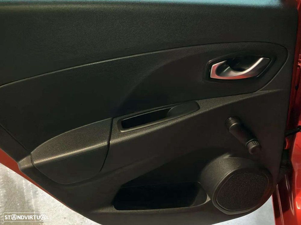 Renault Clio Sport Tourer 0.9 TCe Limited Edition - 21