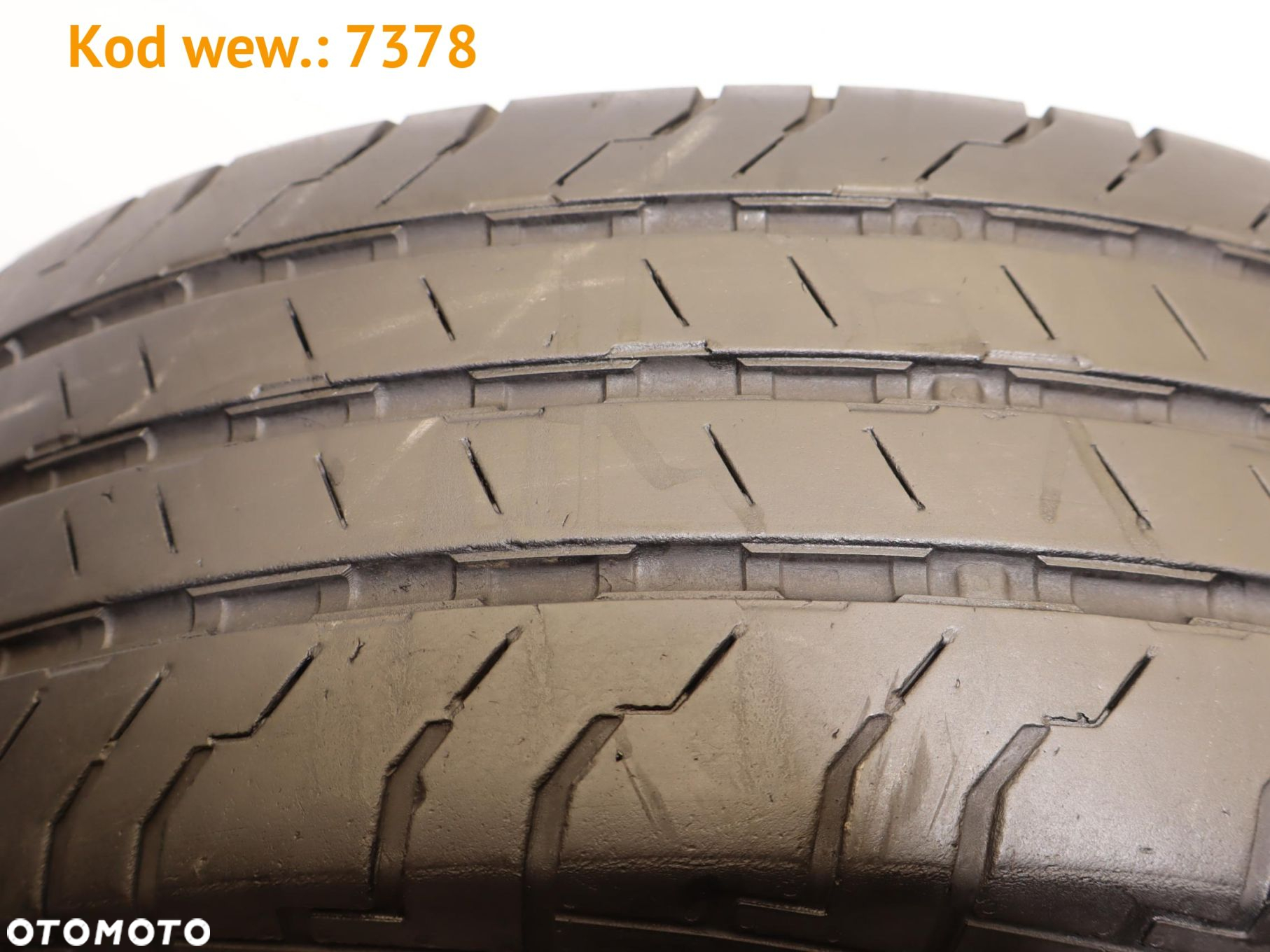 Continental ContiVanContact 100 - 215/65 R16C - 8