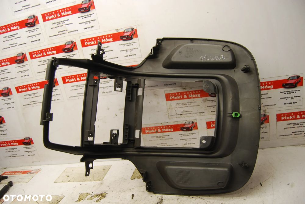 PANEL ŚRODKOWY RAMKA 1310002070 FIAT DUCATO PEUGEOT BOXER 06-12 - 2