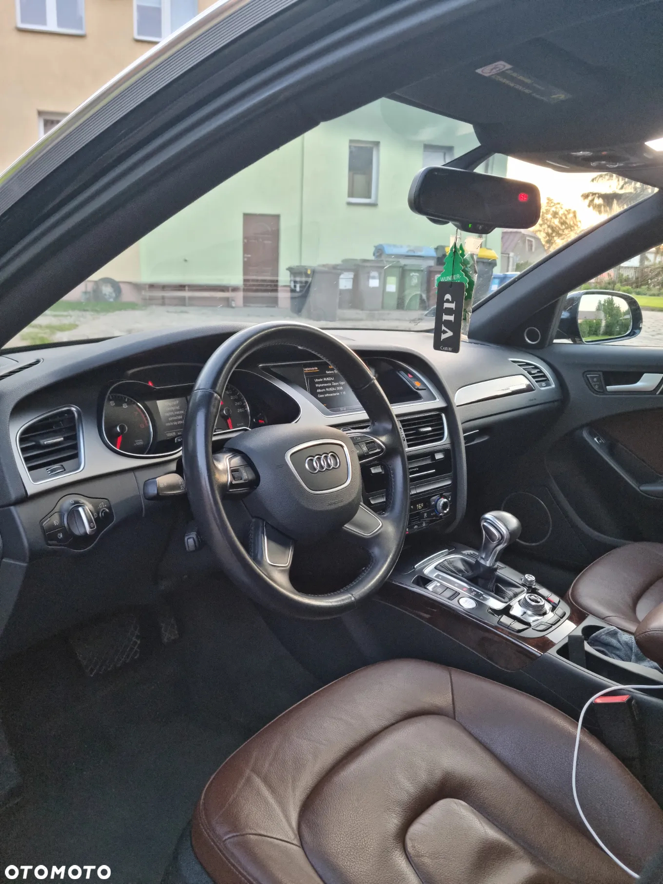 Audi A4 ver-2-0-tfsi-quattro-s-tronic - 14