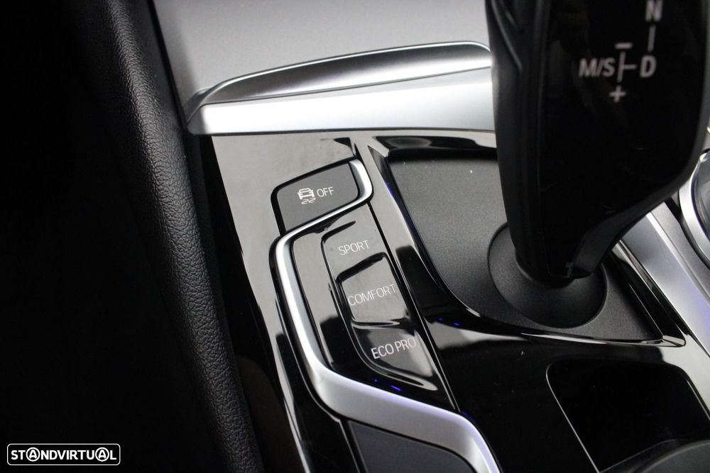 BMW 520 d Auto - 22