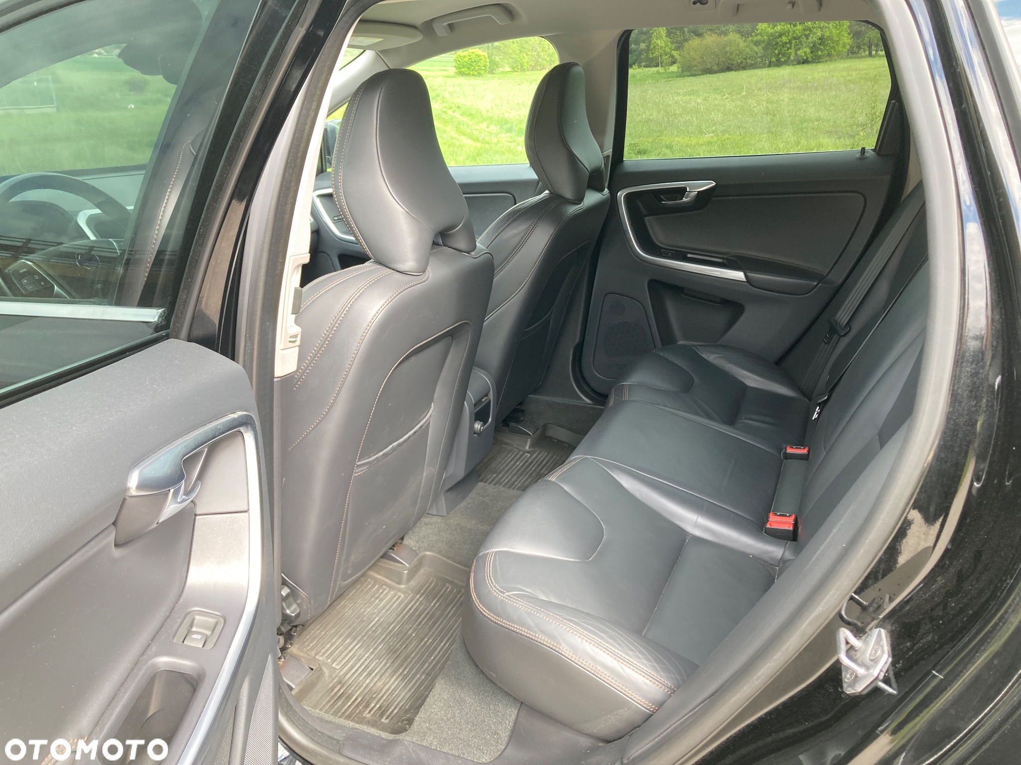 Volvo XC 60 D4 Drive-E Momentum - 12
