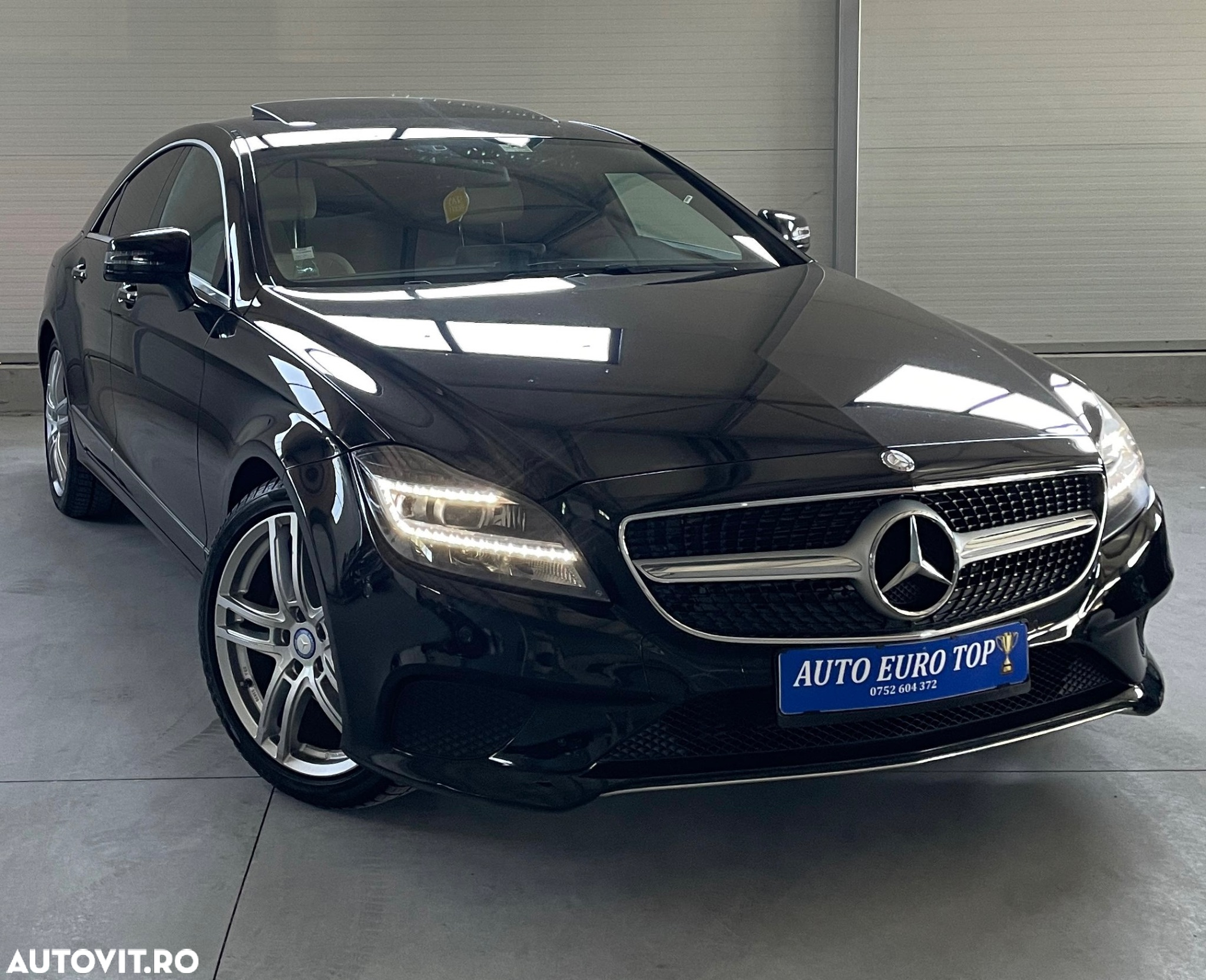 Mercedes-Benz CLS - 16