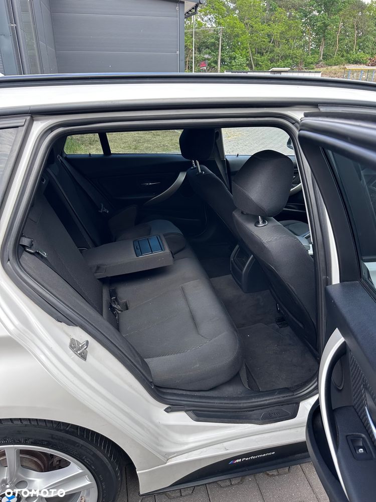 BMW Seria 3 - 10