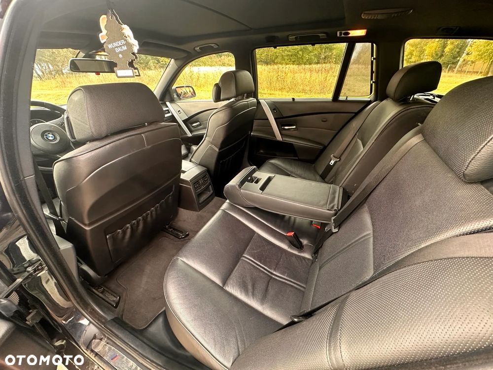 BMW Seria 5 - 23