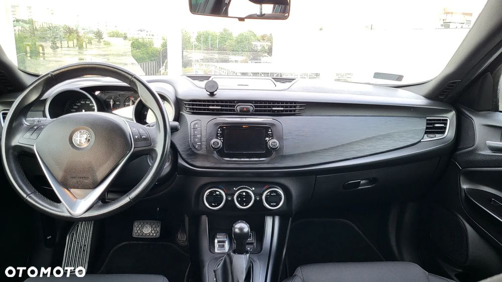 Alfa Romeo Giulietta 1.4 TB MultiAir TCT - 5
