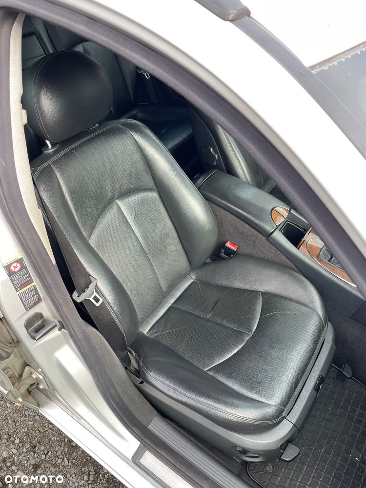 Mercedes-Benz Klasa E 200 Kompressor T Elegance - 21