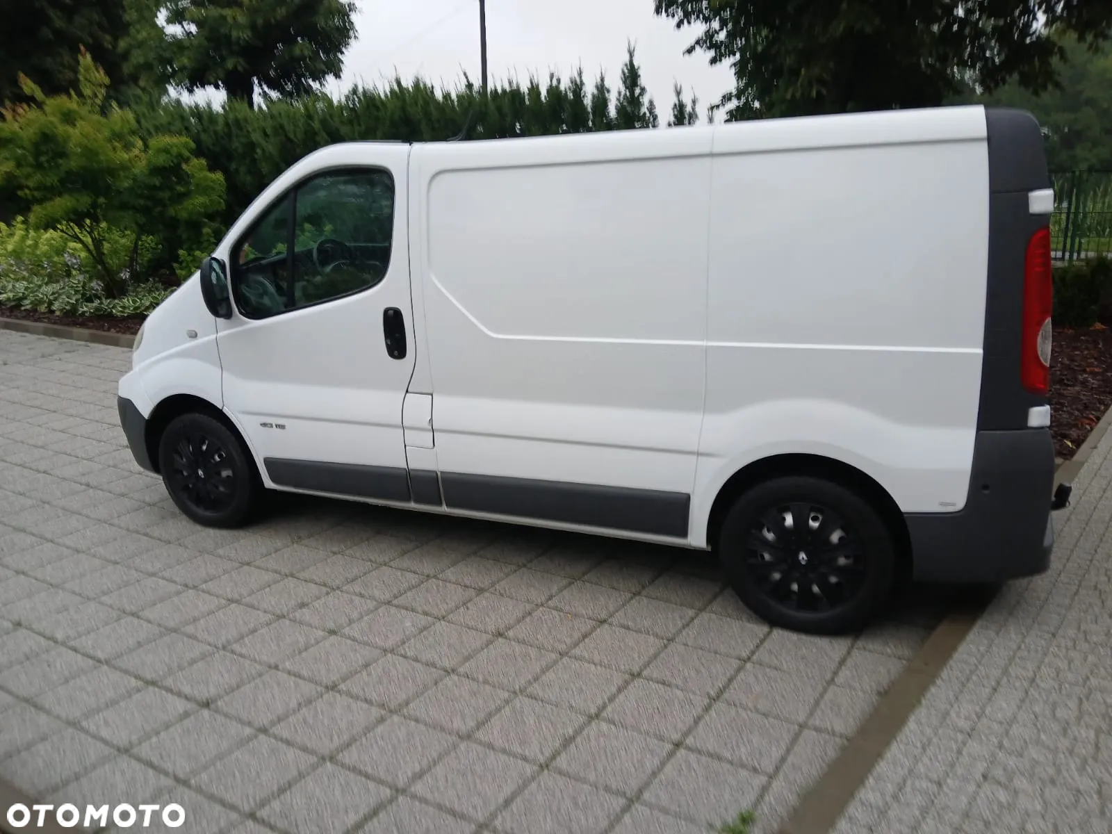 Renault TRAFIC - 9