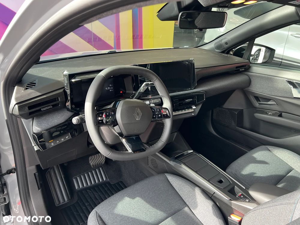 Renault Clio - 10