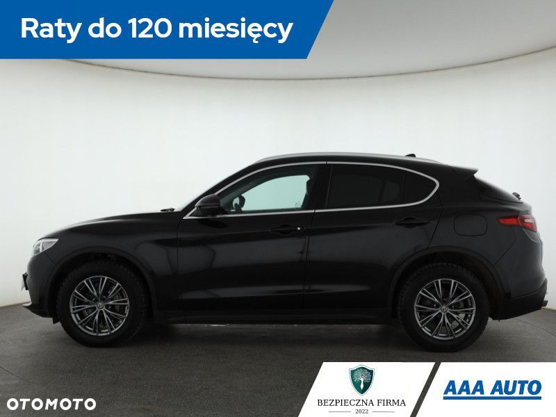 Alfa Romeo Stelvio - 4