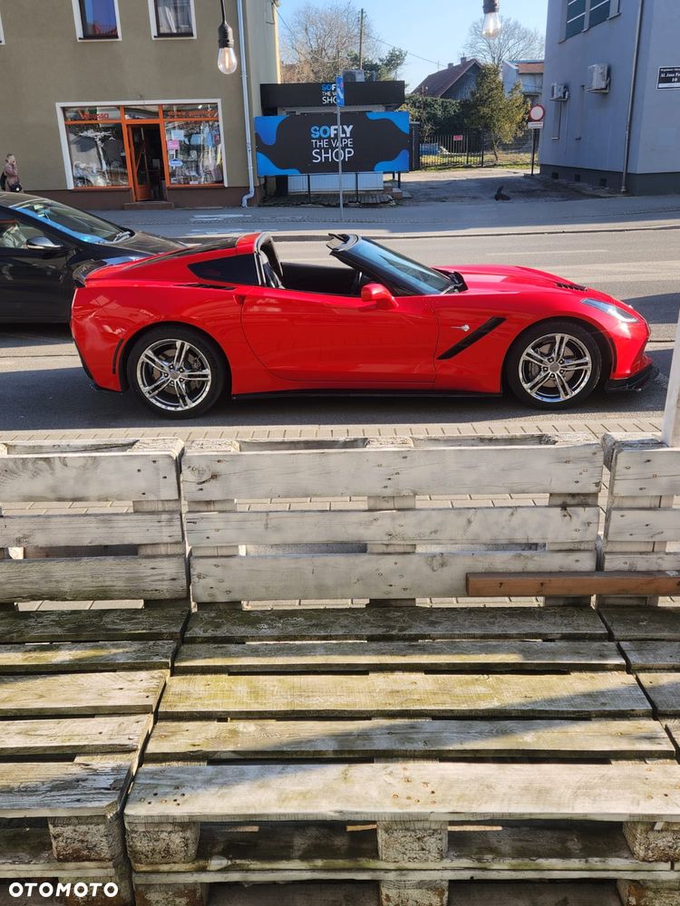 Chevrolet Corvette - 3