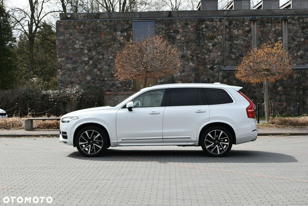 Volvo XC 90 - 4