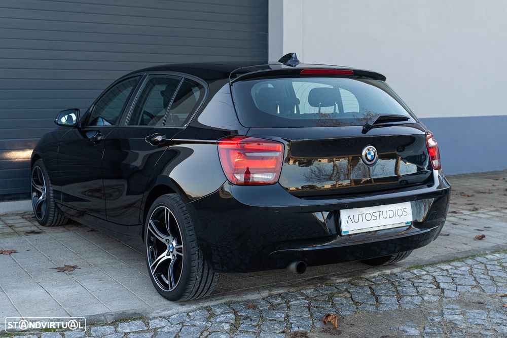BMW 116 i Confort - 12