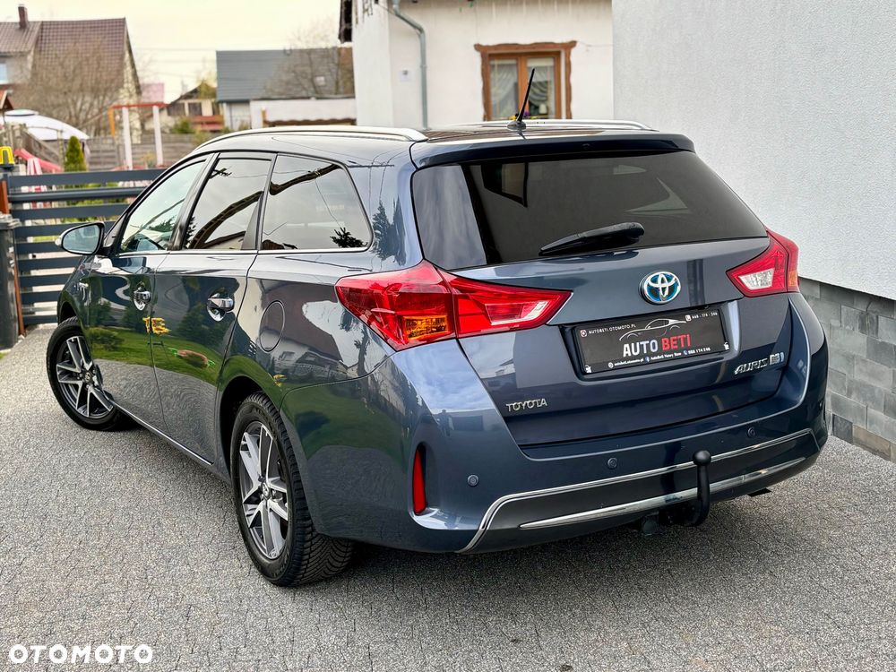 Toyota Auris 1.8 HSD Prestige NAVI - 3