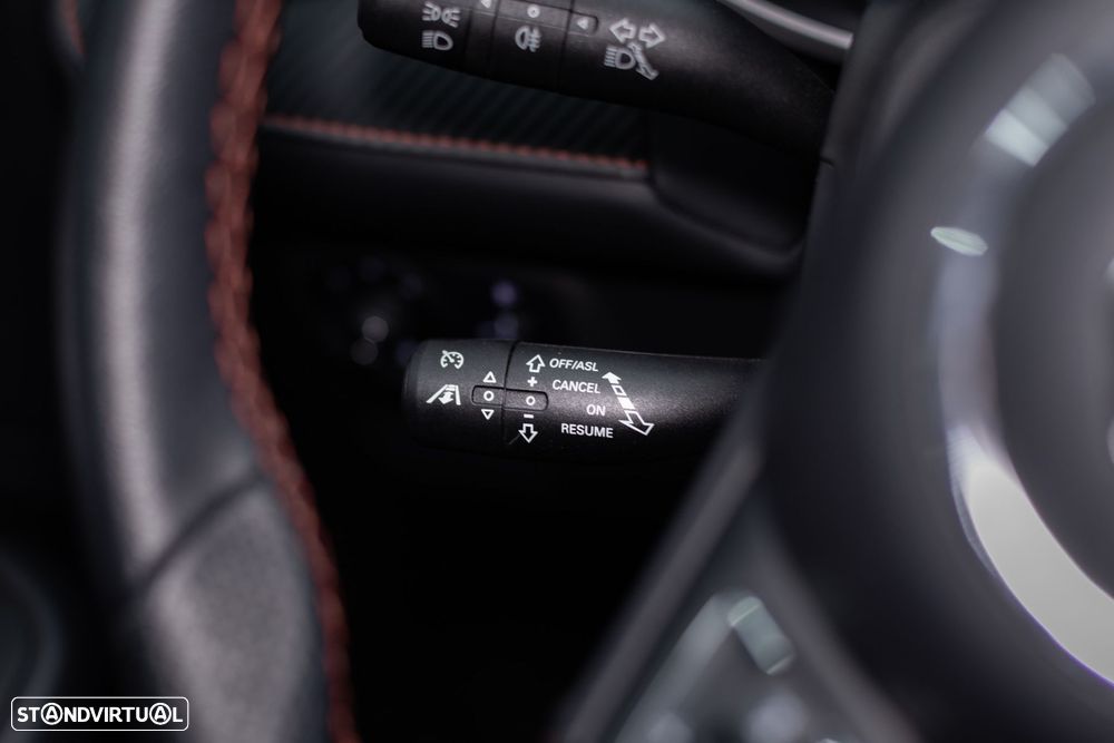 MG ZS EV 72.6 kWh Luxury - 29