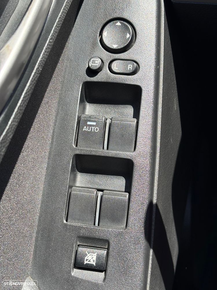 Mazda 3 Hatchback MZ-CD 1.6 Exclusive - 23