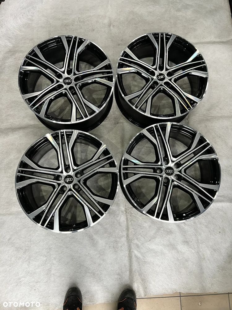 AUDI A5 S5 A7 S7 RS7 RS5 21'' 4K8 COMPETYTION - 3