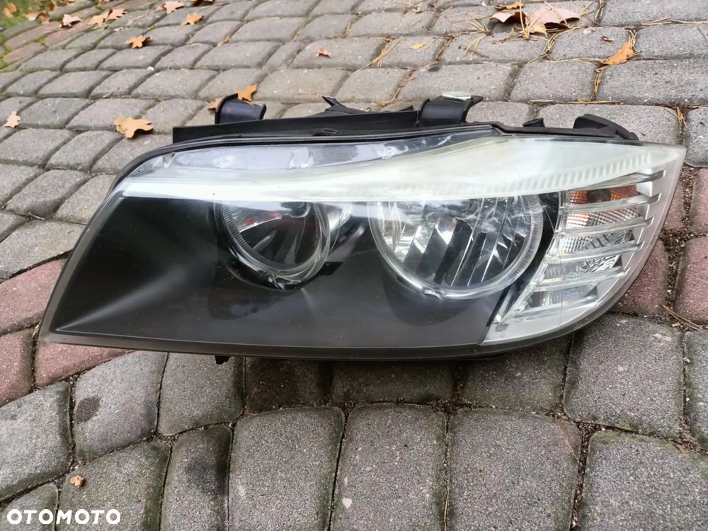 Lampa przód przednia lewa Lift LCI Europa BMW E90 E91 ZKW 7202581