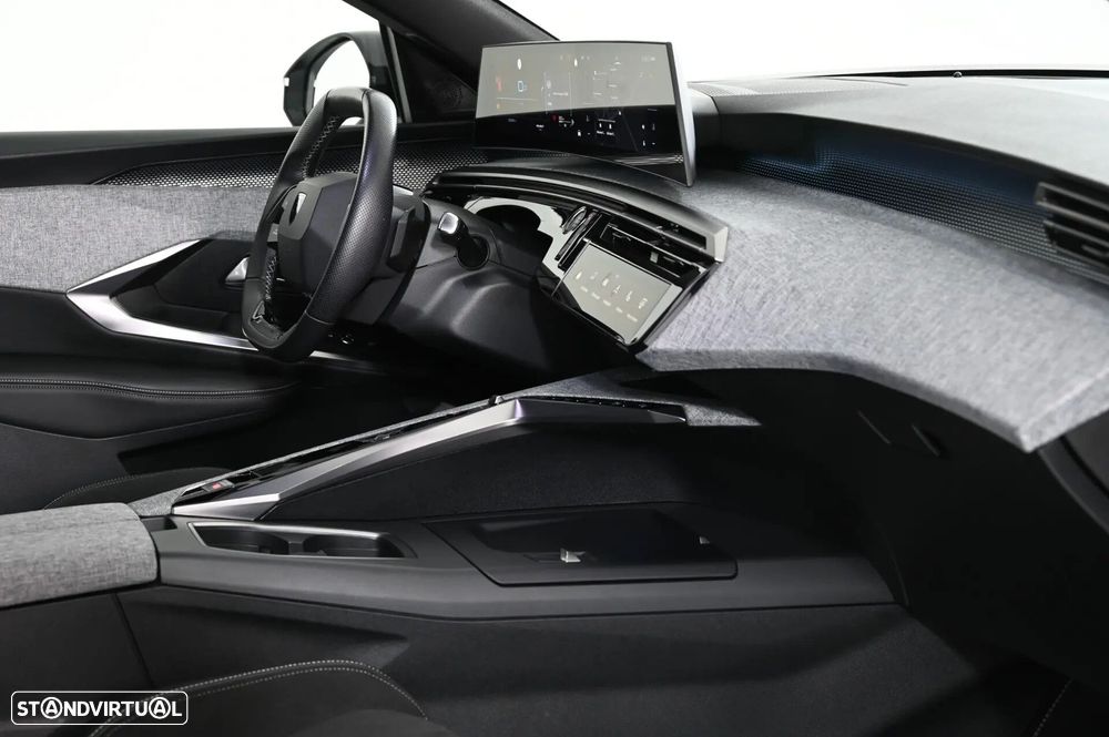 Peugeot 3008 1.2 Hybrid GT e-DCS6 - 28