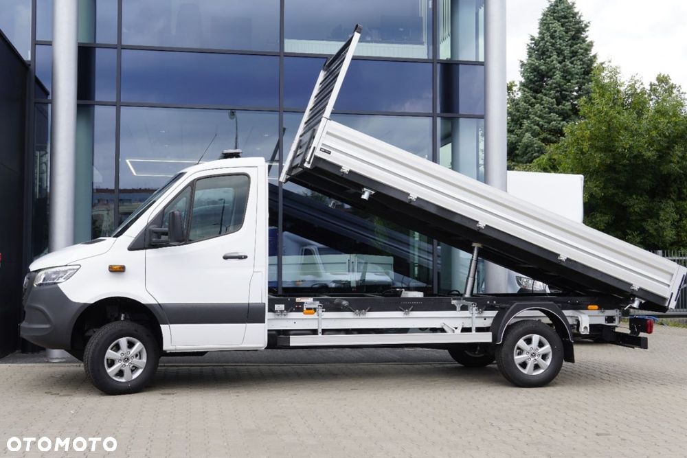 Mercedes-Benz Sprinter - 10