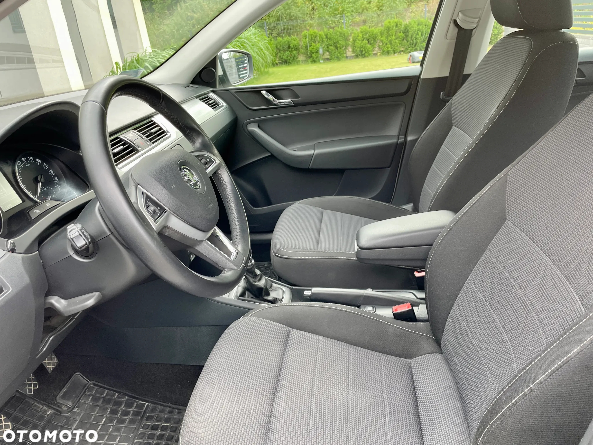 Skoda RAPID 1.6 TDI DPF Elegance Max - 12