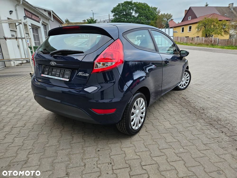 Ford Fiesta 1.25 Champions Edition - 4