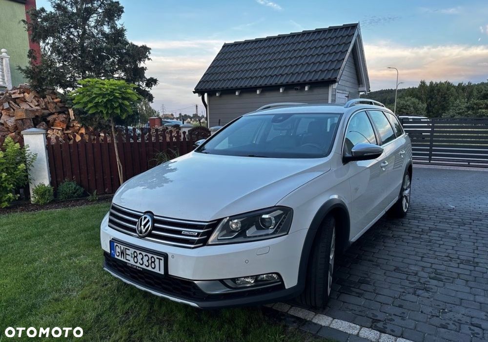 Volkswagen Passat Alltrack 2.0 TDI 4Mot DSG - 2