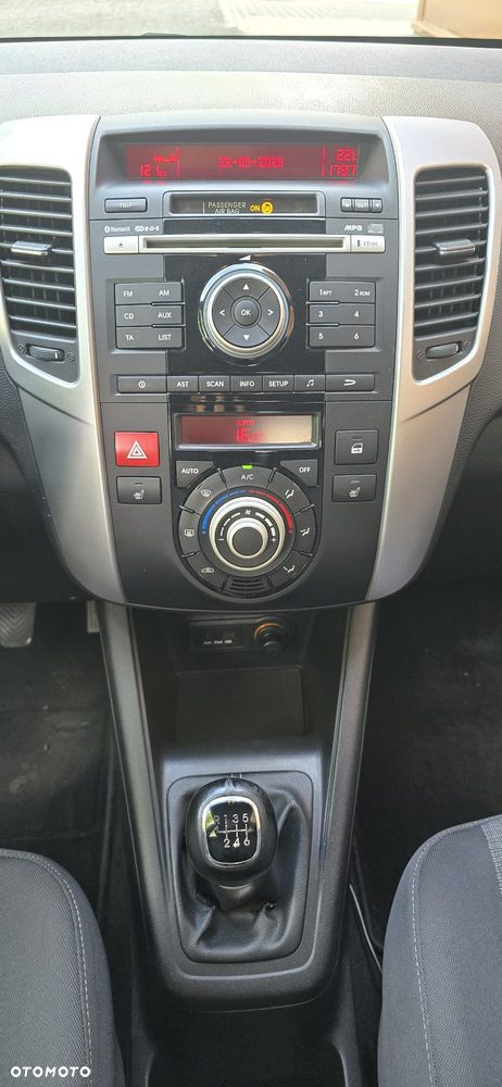 Kia Venga 1.4 CRDi XL - 15