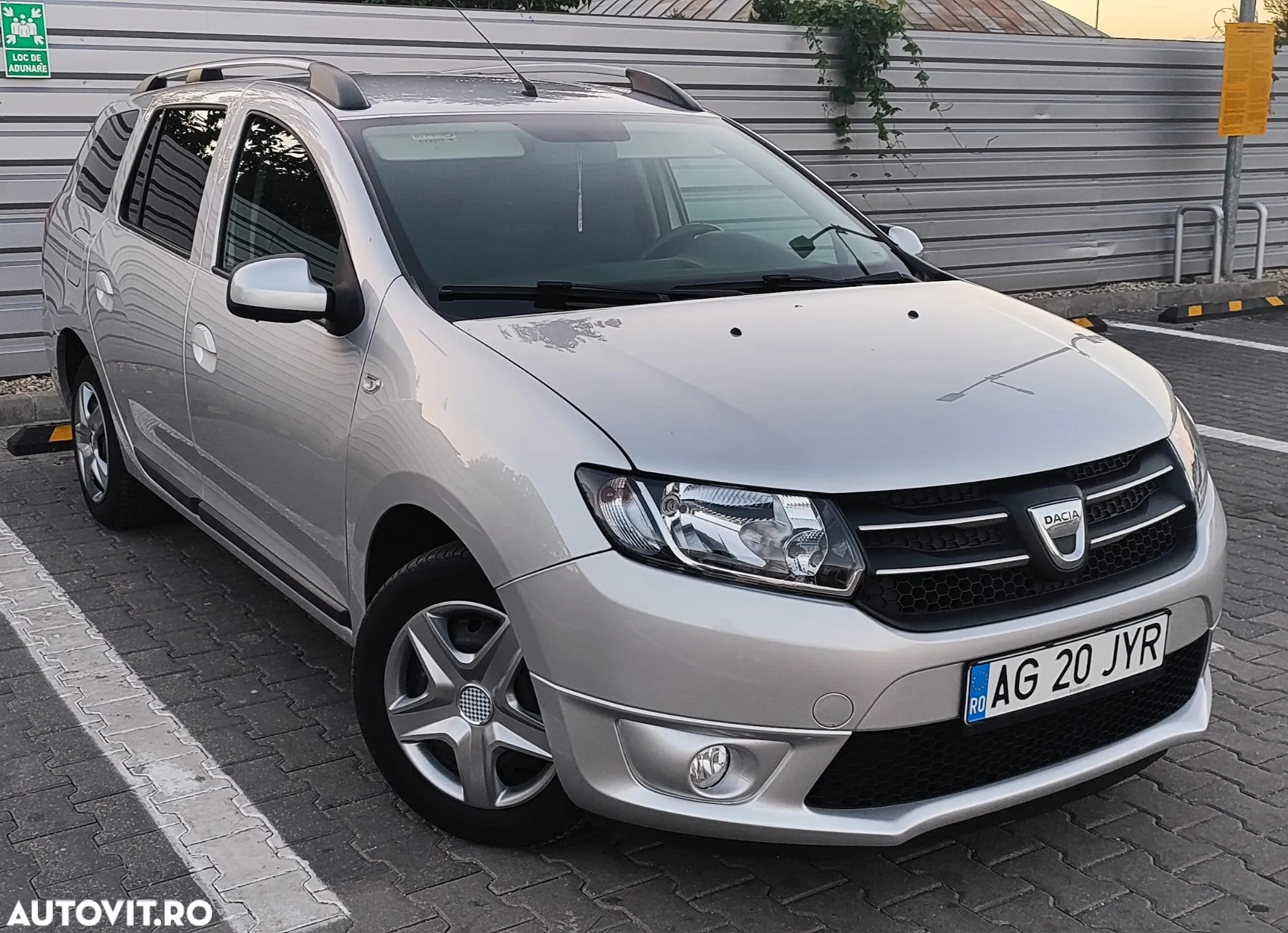 Dacia Logan 0.9 TCe Prestige - 3