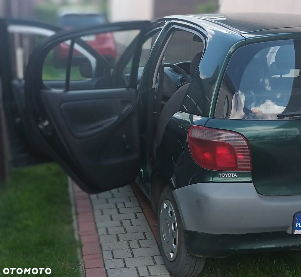 Toyota Yaris 1.0 Pak1 - 13