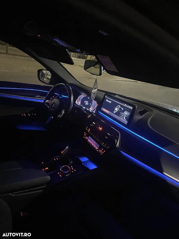 BMW Seria 5 530d xDrive AT MHEV - 31