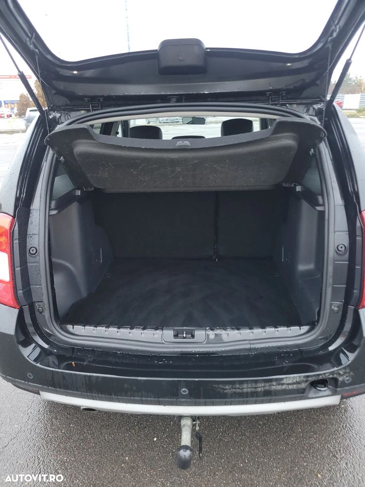 Dacia Duster dCi 110 FAP 4x2 EDC Blackshadow - 7