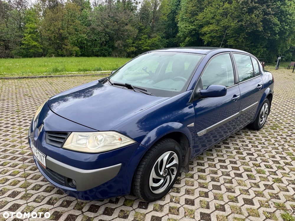 Renault Megane 1.5 dCi Confort Authentique - 4