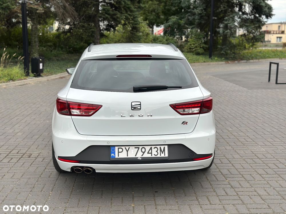 Seat Leon 2.0 TDI DPF Start&Stop DSG FR - 4
