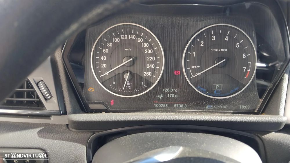 BMW 225xe Active Tourer Advantage - 2