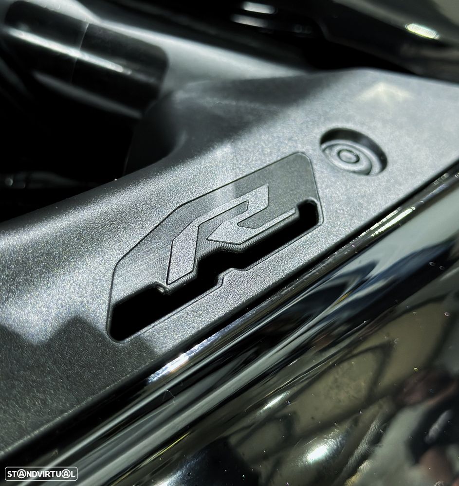 Yamaha R 3 - 6