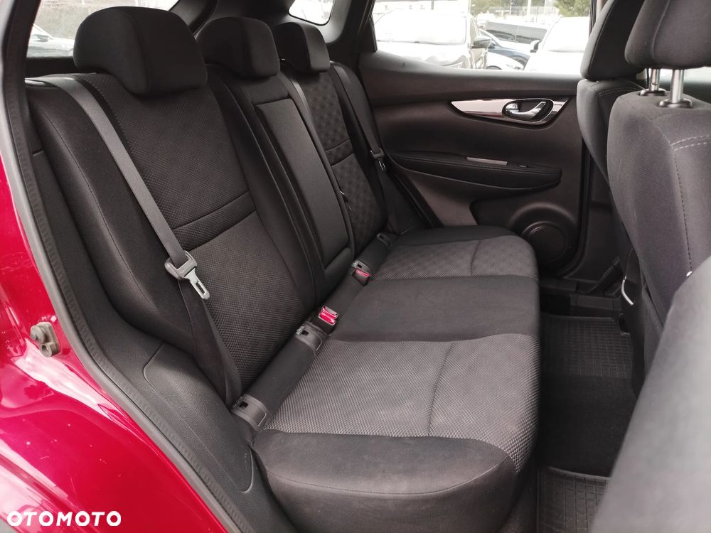 Nissan Qashqai - 16