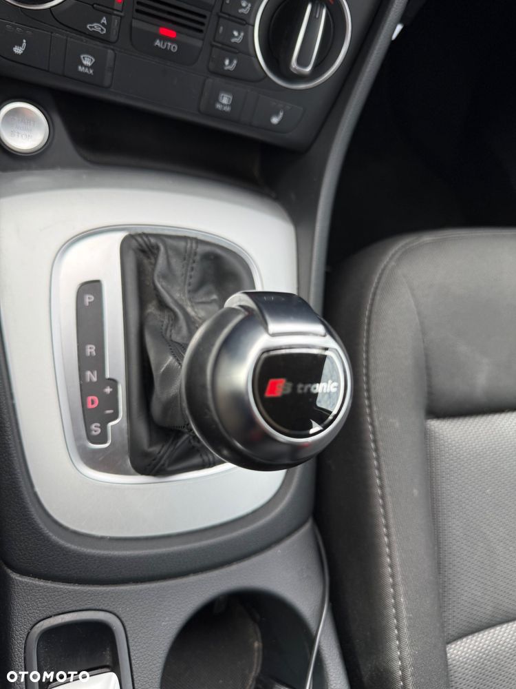 Audi Q3 1.4 TFSI S tronic - 23