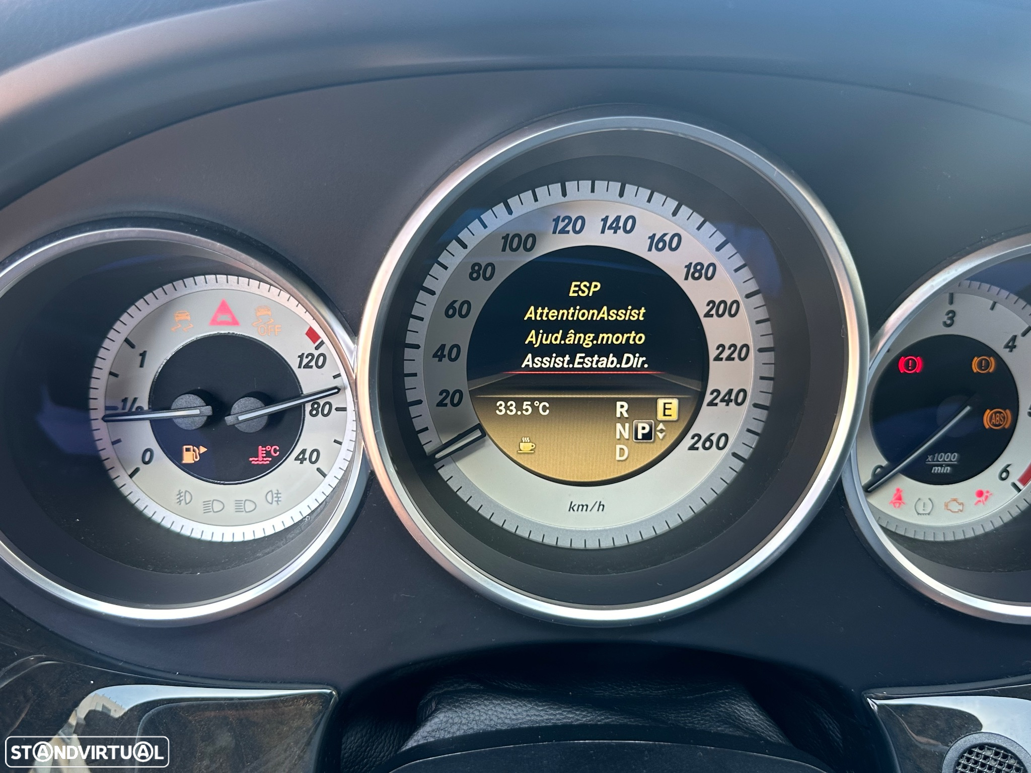 Mercedes-Benz CLS 350 CDi BlueEfficiency - 25
