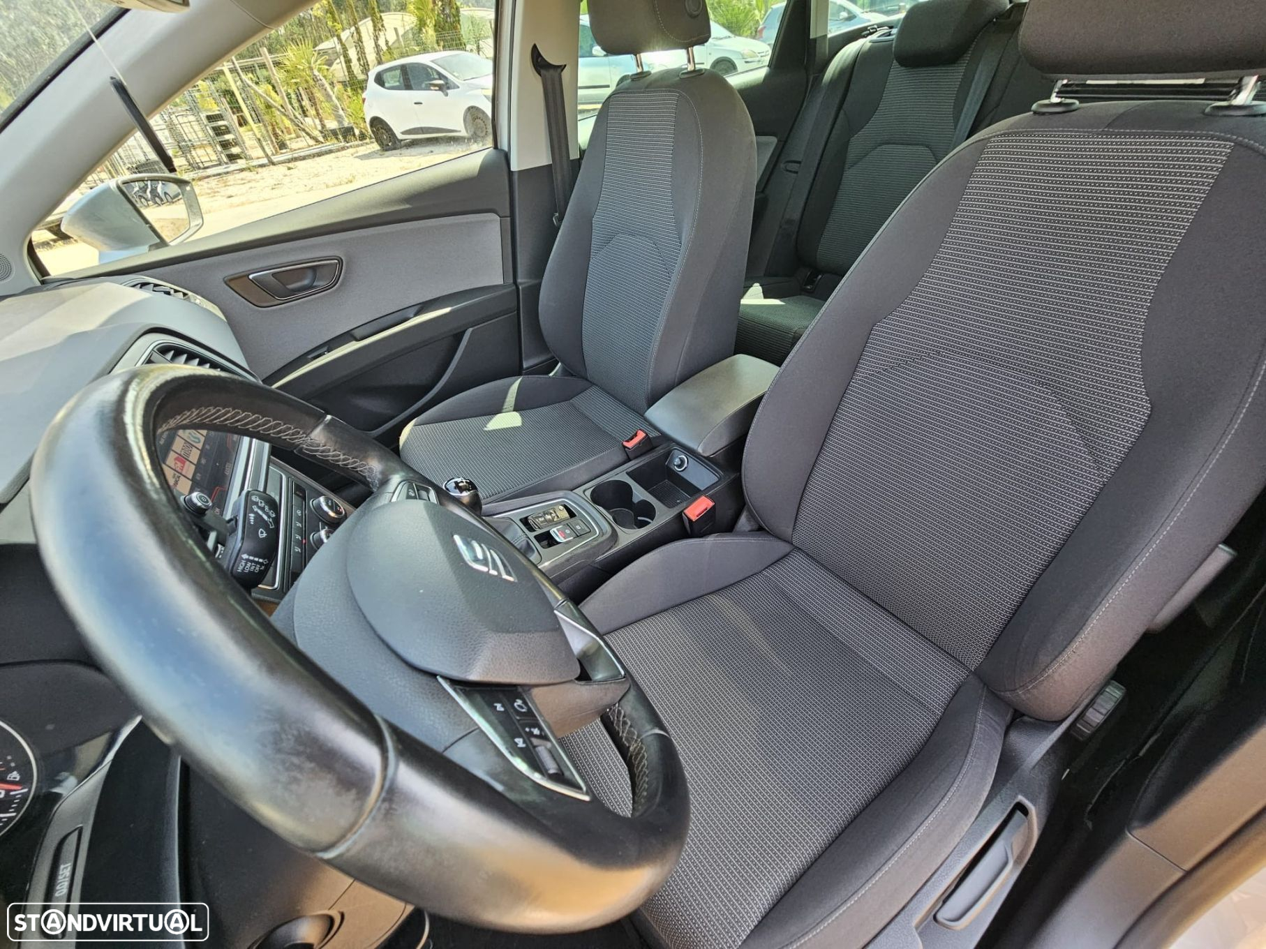 SEAT Leon ST 1.6 TDI Style S/S - 19