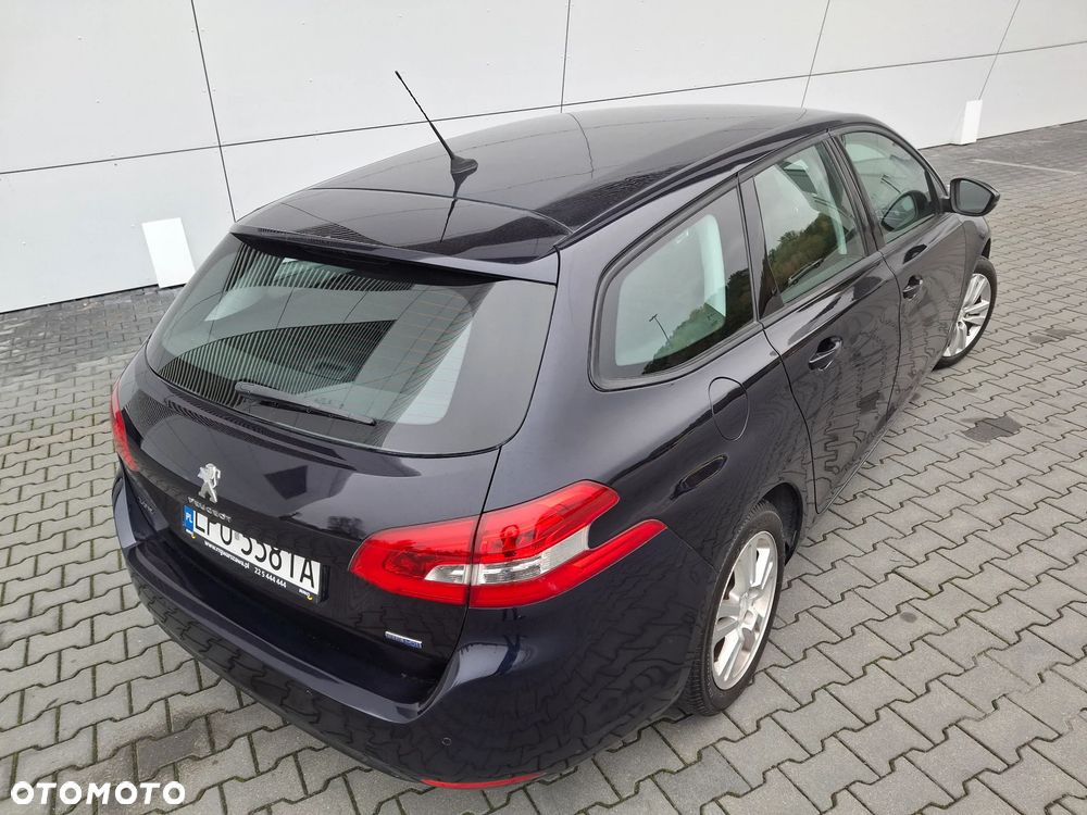 Peugeot 308 2014 photo 3