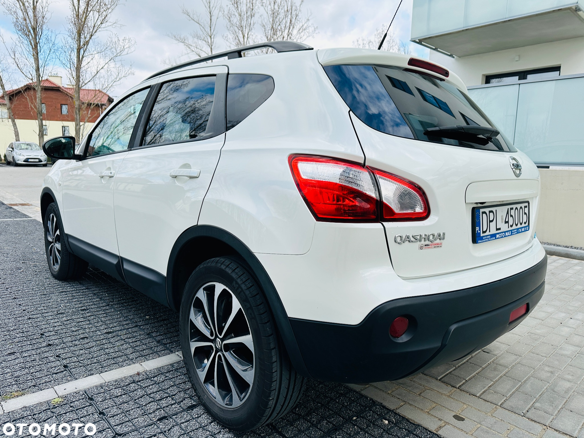 Nissan Qashqai - 8
