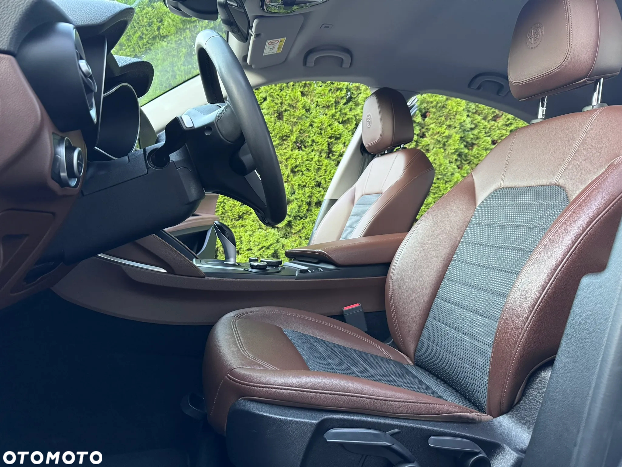 Alfa Romeo Stelvio - 15