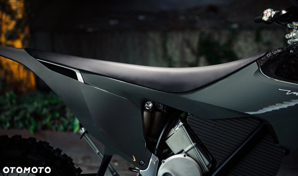 Stark Future EX - 7