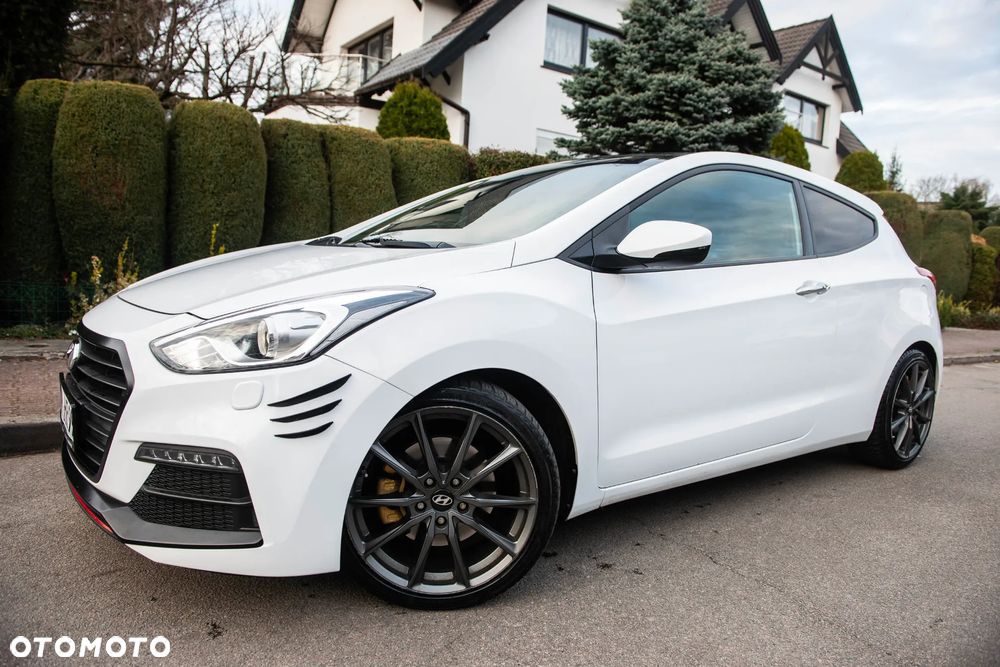 Hyundai i30 1.6 T GDI Turbo - 1