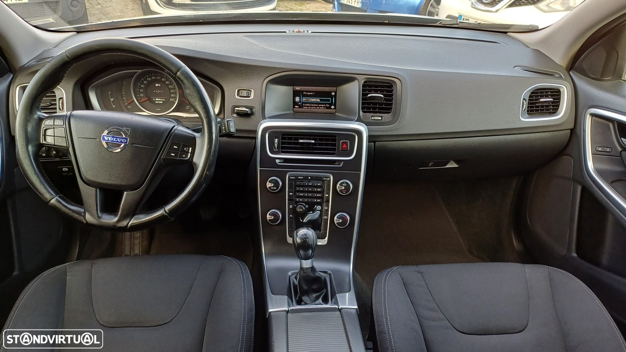 Volvo V60 2.0 D4 Kinetic - 12