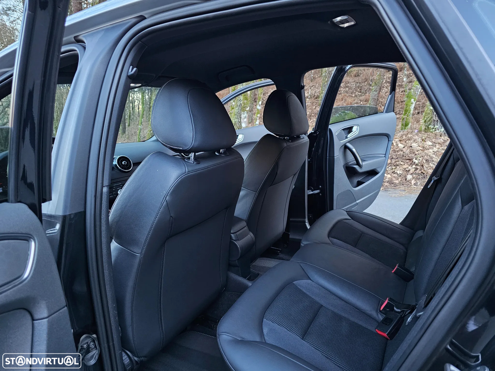 Audi A1 Sportback 1.6 TDI S-line - 24