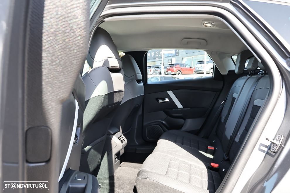 Citroën e-C4 50 kWh Plus - 17